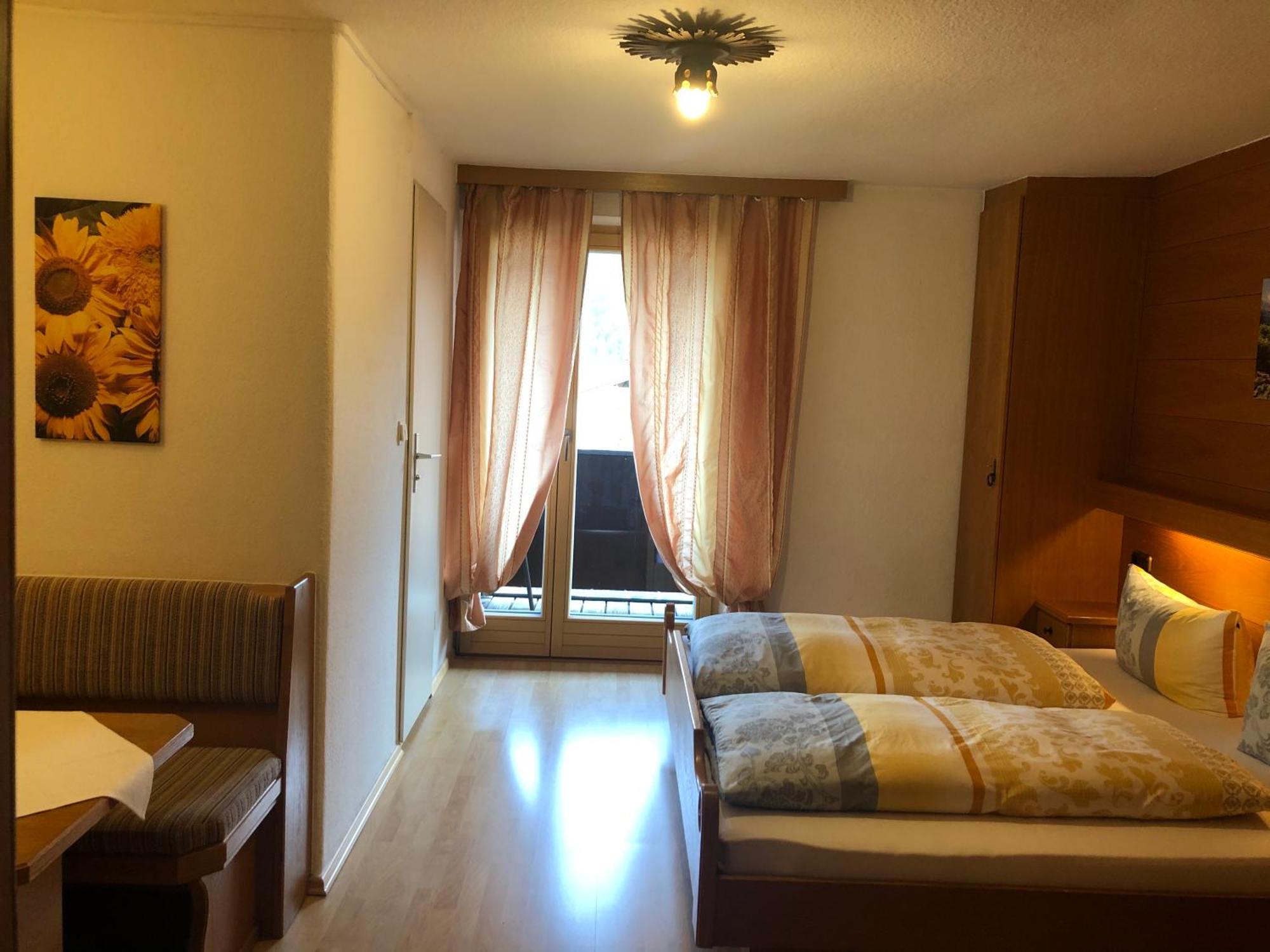 Hotel Gästehaus am Kurparkweg Reit im Winkl Zimmer foto