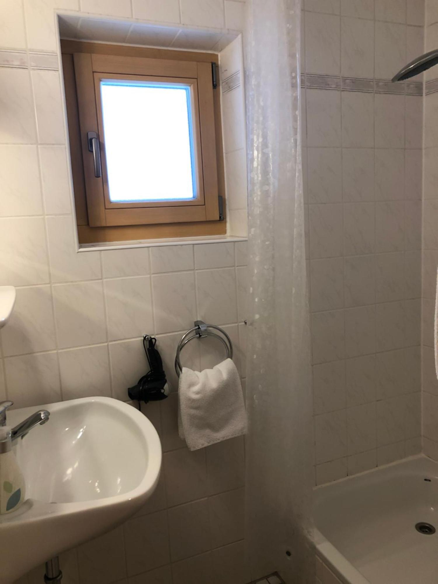 Hotel Gästehaus am Kurparkweg Reit im Winkl Zimmer foto